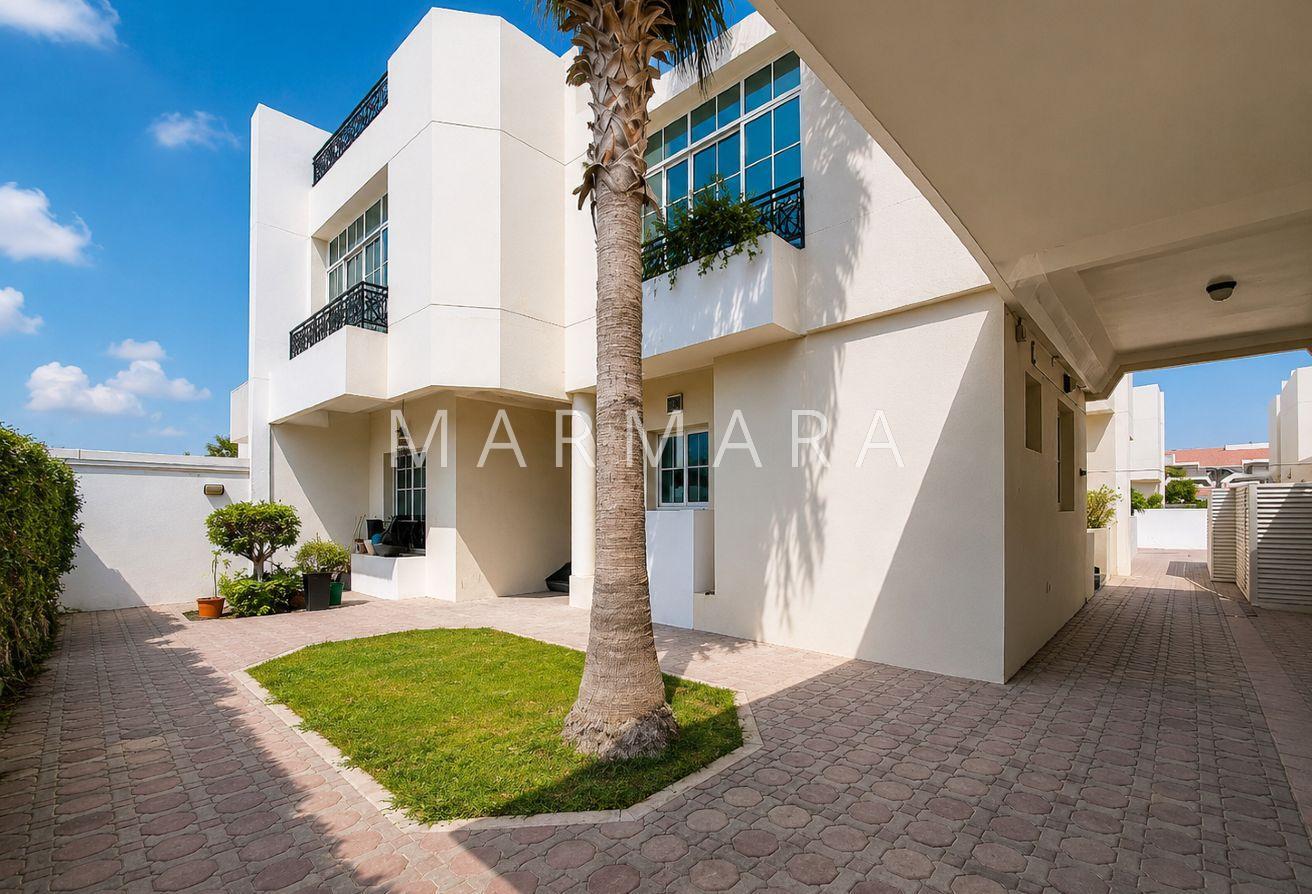 Amazing 4-Bed Villa | Garden | Shared Pool photo 27