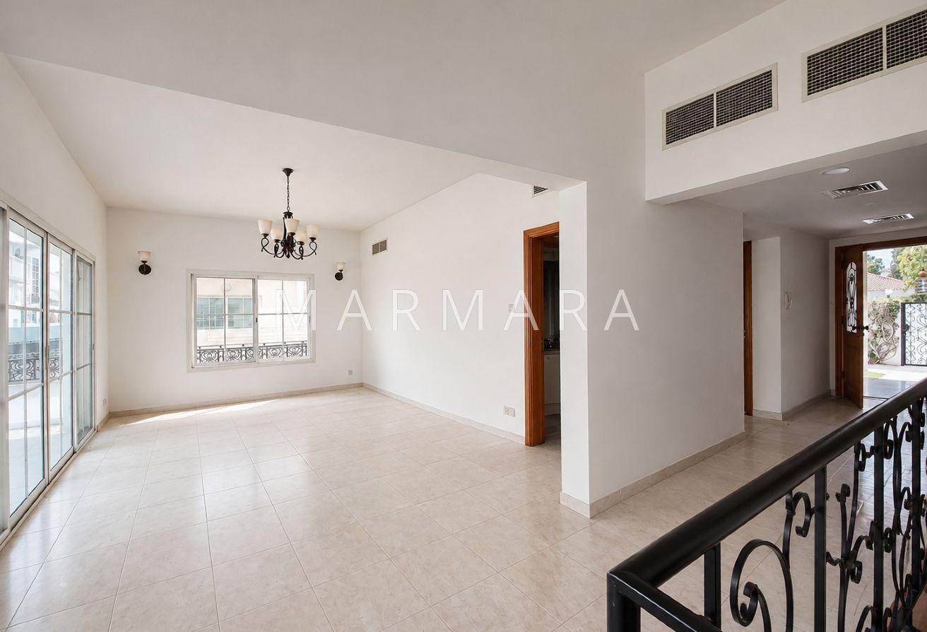 Amazing 4-Bed Villa | Garden | Shared Pool photo 13