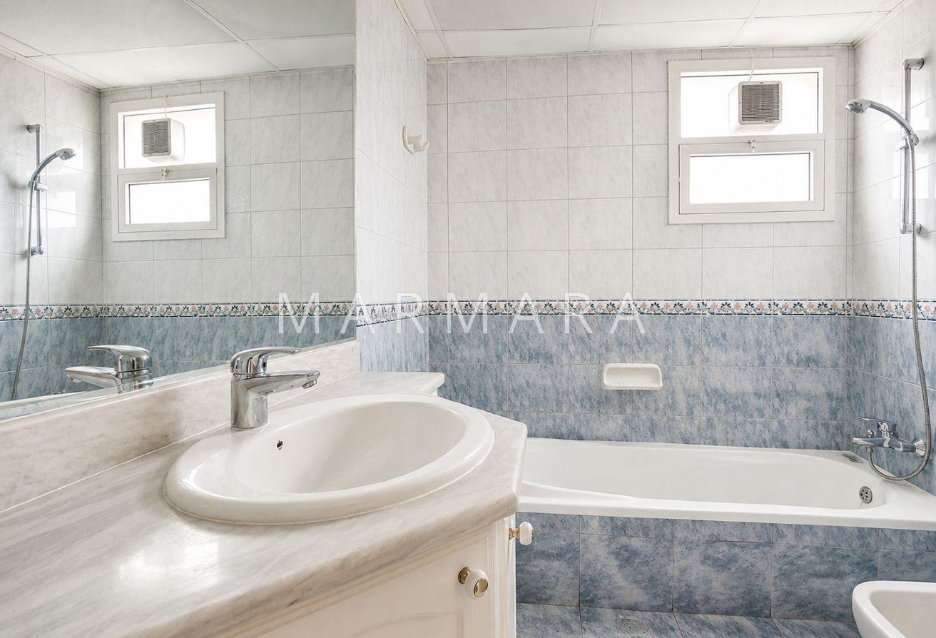Amazing 4-Bed Villa | Garden | Shared Pool photo 16