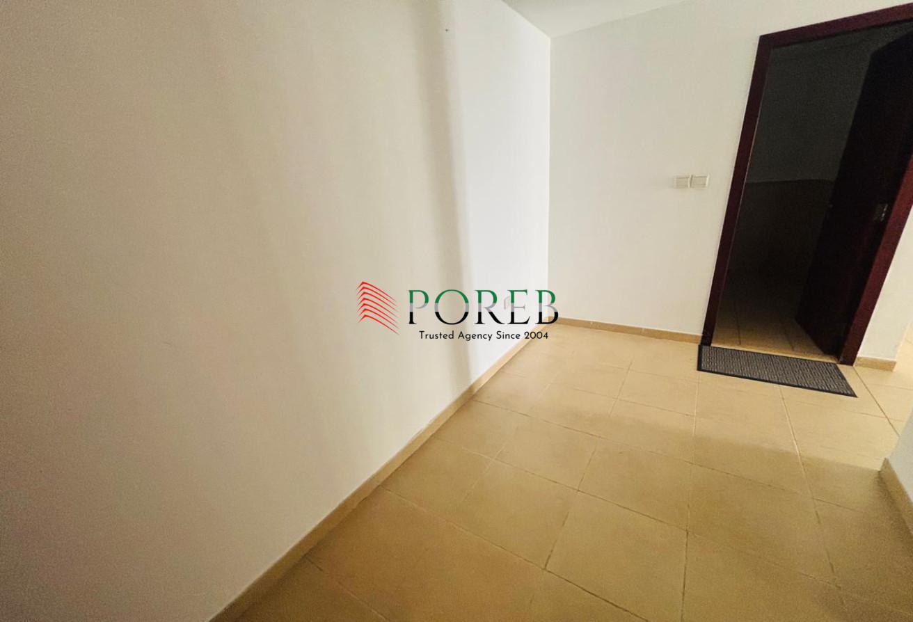 Partial Sea View | Huge 1BR | Vacant end of July photo 11