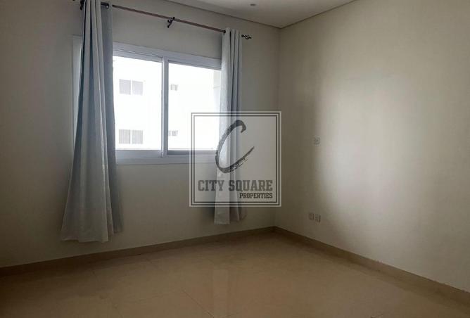 70270589 - صورة العقار 3