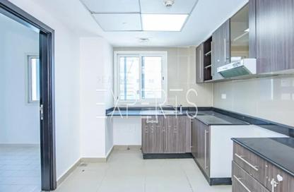 Apartment - 3 - 4 for rent in Tower 23 - Al Reef Downtown - Al Reef - Abu Dhabi