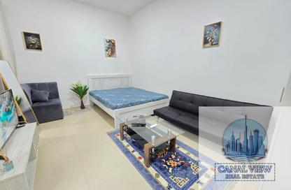 Apartment - Studio - 1 Bathroom for rent in Khalifa City A Villas - Khalifa City A - Khalifa City - Abu Dhabi