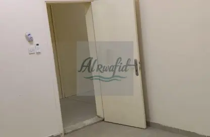 سكن عمال - استوديو للايجار في المنطقة الصناعية رقم 17 - المنطقة الصناعية بالشارقة - الشارقة