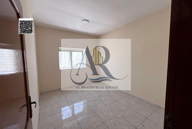 82365155 - Property Image 3