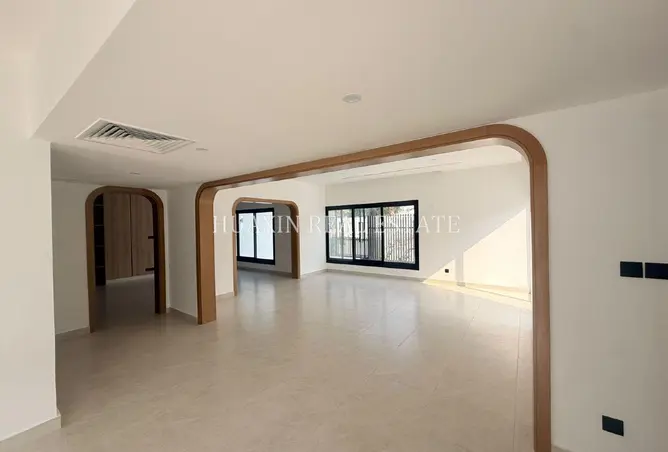 156922908 - Property Image 2