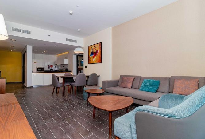 82389910 - Property Image 2