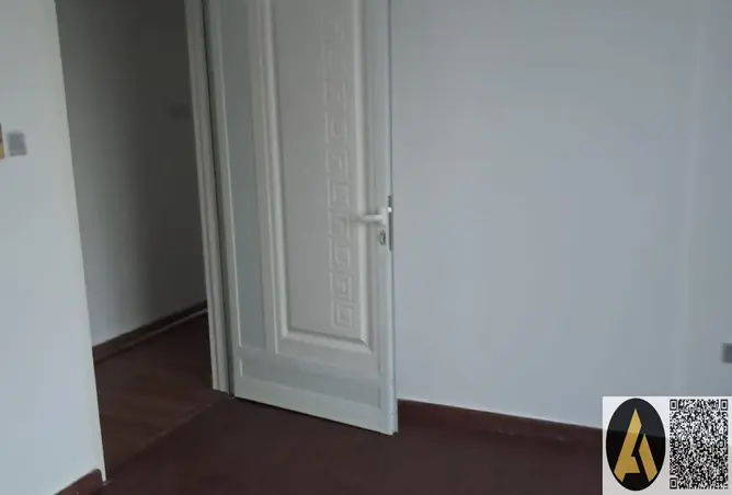 157808707 - Property Image 2