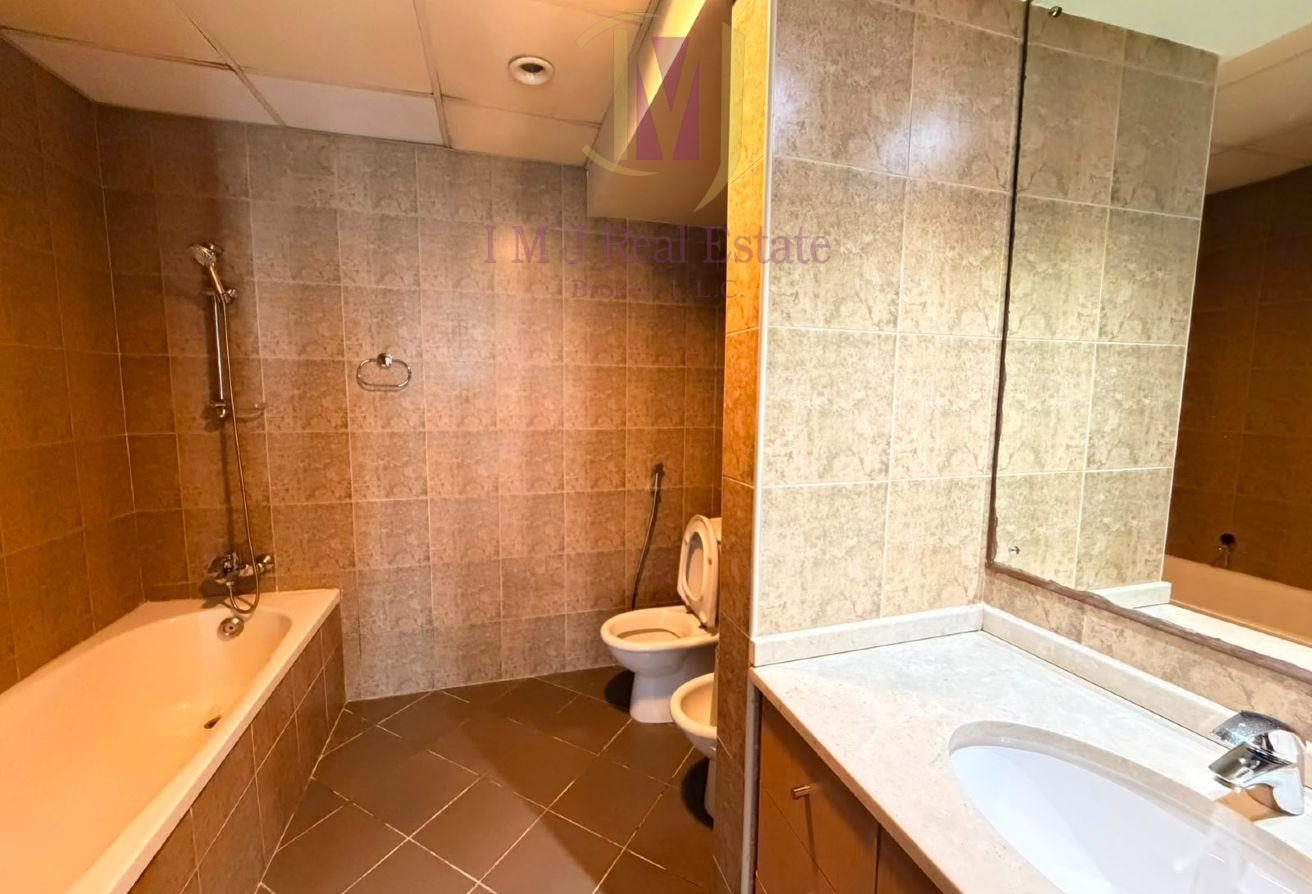 Unfurnished | Well-maintained | With Balcony photo 14
