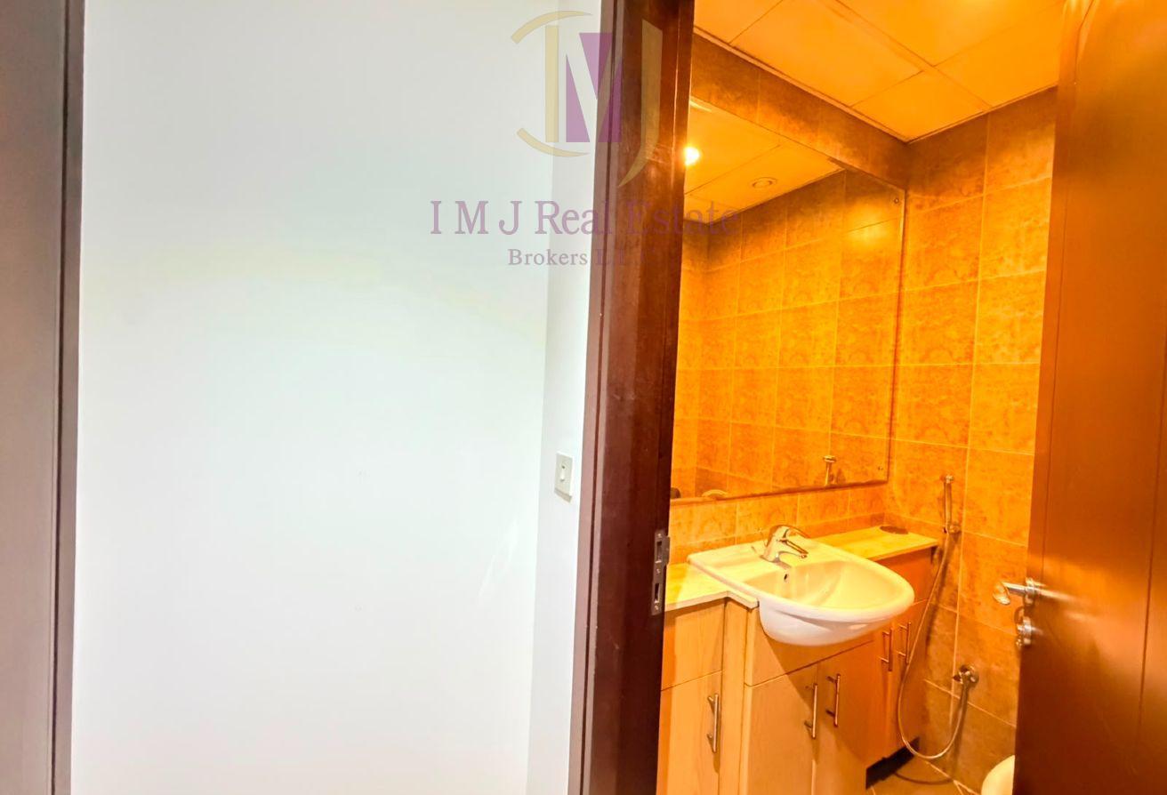 Unfurnished | Well-maintained | With Balcony photo 15