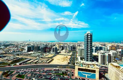 شقة - 3 غرف نوم - 3 حمامات للايجار في برج زعبيل - شارع الشيخ زايد - دبي