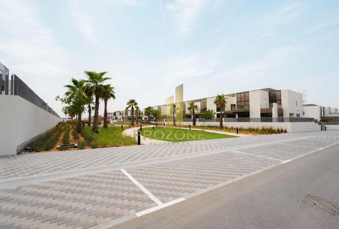 63647794 - صورة العقار 3