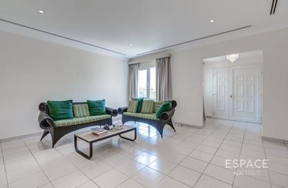 Villa - 3 Bedrooms - 2 Bathrooms for rent in Meadows 8 - Meadows - Dubai Villa - 3 Bedrooms - 2 Bathrooms for rent in Meadows 8 - Meadows - Dubai