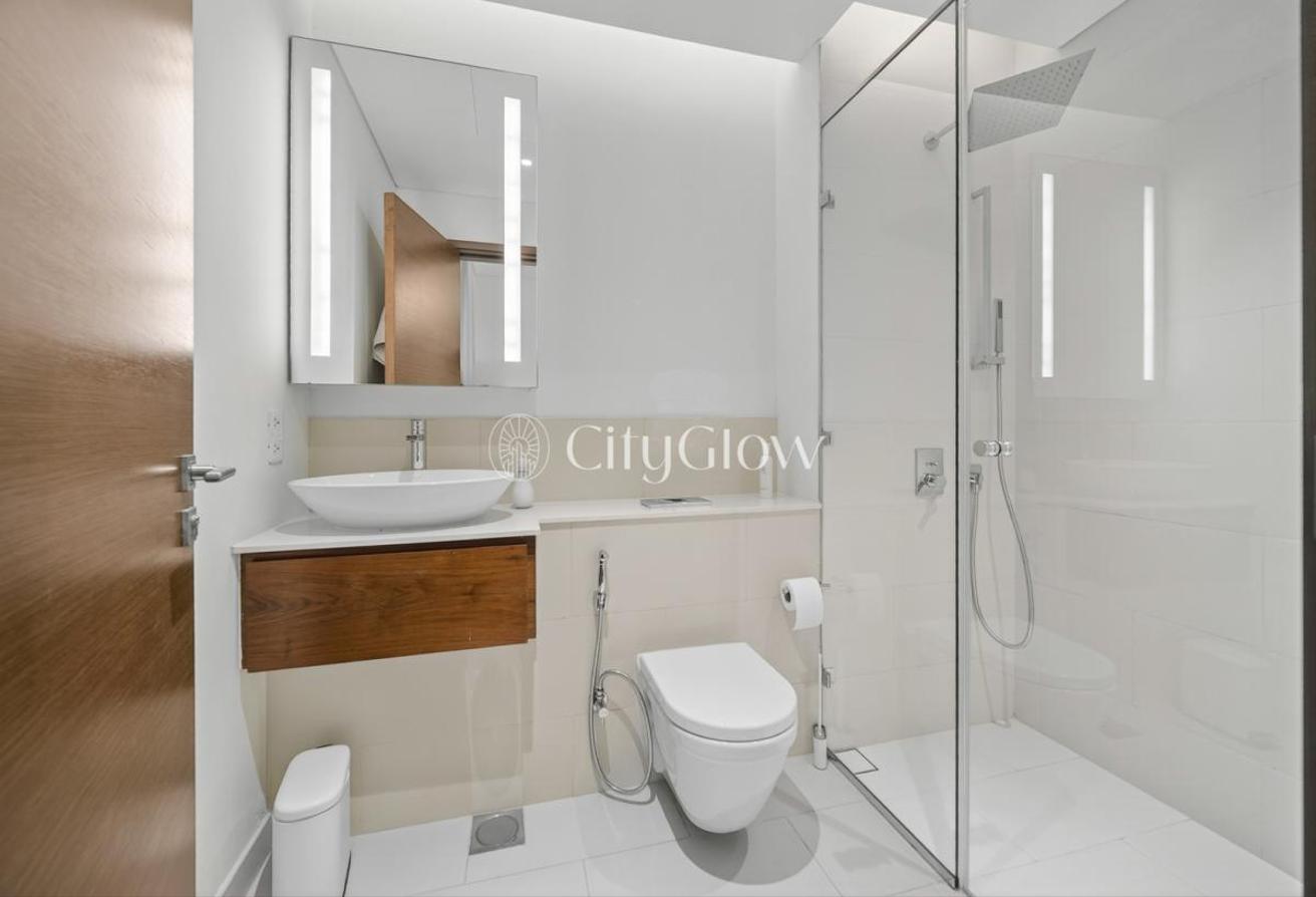 Bright | Spacious | Furnished 3 BR | Large Balcony photo 19