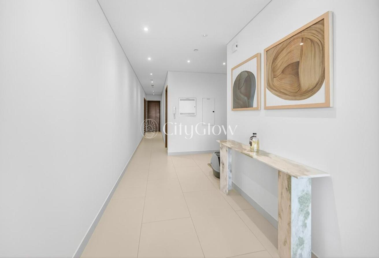 Bright | Spacious | Furnished 3 BR | Large Balcony photo 11