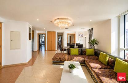 Apartment - 3 Bedrooms - 3 Bathrooms for sale in Marina Terrace - Dubai Marina - Dubai