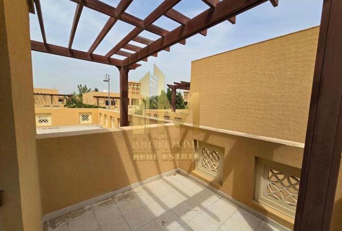 73864935 - Property Image 3