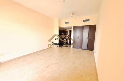 Apartment - Studio - 1 for rent in Silicon Gates 1 - Silicon Gates - Dubai Silicon Oasis - Dubai