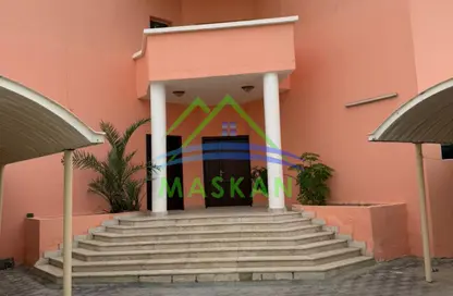 Villa - 4 Bedrooms - 4 Bathrooms for rent in Khalifa City A - Khalifa City - Abu Dhabi