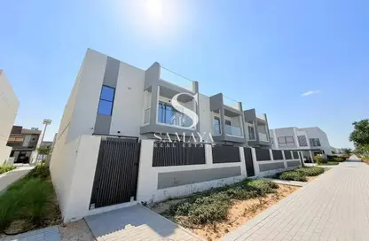Townhouse - 4 Bedrooms - 5 Bathrooms for rent in Al Furjan - Dubai