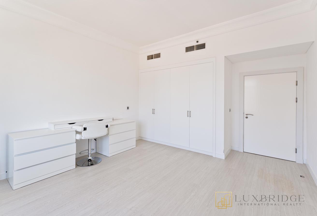 Fully Upgraded | Spacious | Partial Sea View photo 15