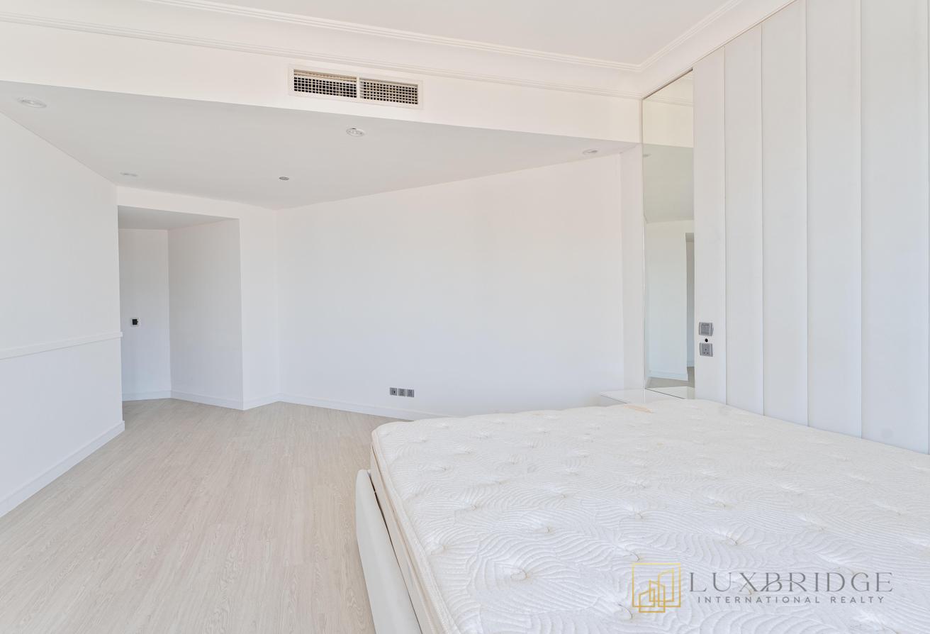 Fully Upgraded | Spacious | Partial Sea View photo 23