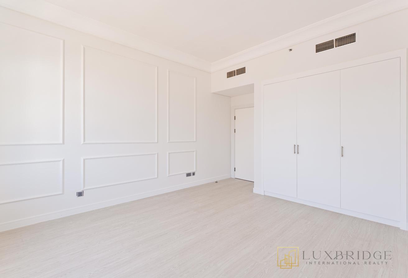 Fully Upgraded | Spacious | Partial Sea View photo 13