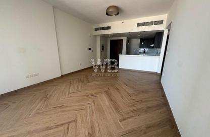 Apartment - 1 Bedroom - 2 Bathrooms for rent in 1 Residences - 1 - 1 Residences - Al Kifaf - Bur Dubai - Dubai
