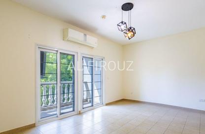 Villa - 2 - 2 for rent in District 12 - Jumeirah Village Circle - Dubai
