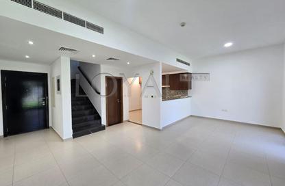 Townhouse - 3 - 4 for rent in Arabella Townhouses 3 - Arabella Townhouses - Mudon - Dubai