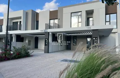 Villa - 4 Bedrooms - 4 Bathrooms for rent in Greenviews 2 - EMAAR South - Dubai South (Dubai World Central) - Dubai