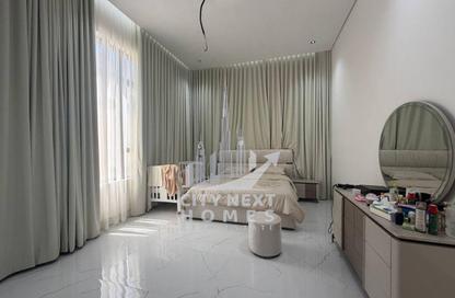 Villa - 5 Bedrooms - 7 Bathrooms for rent in Al Aweer 2 - Al Aweer - Dubai