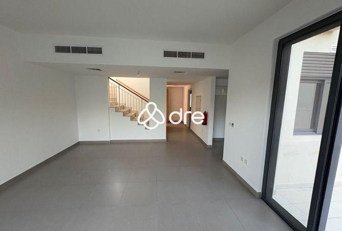 54401232 - Property Image 3