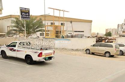Warehouse - Studio - 4 Bathrooms for sale in Al Jurf Industrial 2 - Al Jurf Industrial - Ajman Warehouse - Studio - 4 Bathrooms for sale in Al Jurf Industrial 2 - Al Jurf Industrial - Ajman