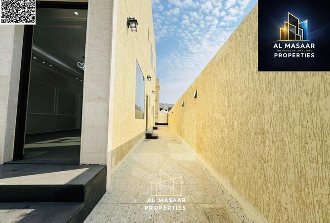 64404809 - Property Image 3