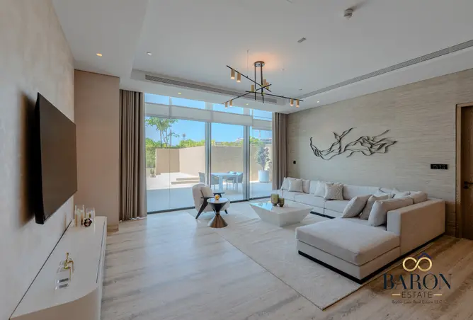 162802043 - Property Image 3