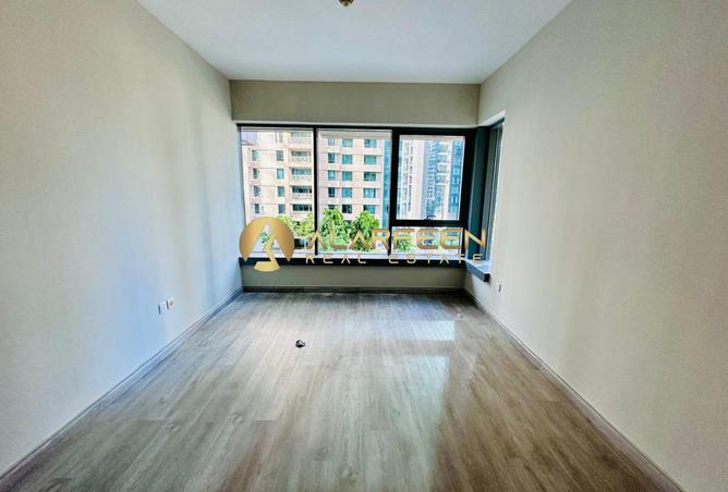 94011096 - Property Image 2