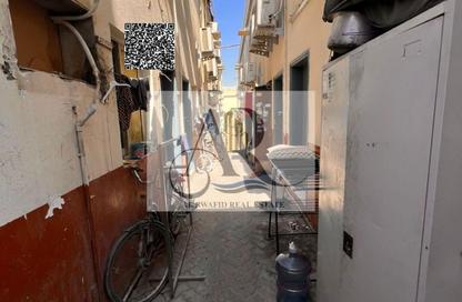 Labor Camp - Studio - 7+ Bathrooms for rent in Industrial Area 3 - Sharjah Industrial Area - Sharjah