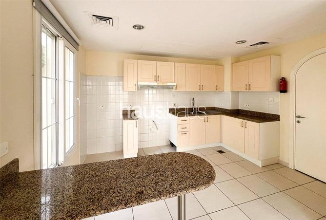 92268982 - Property Image 3