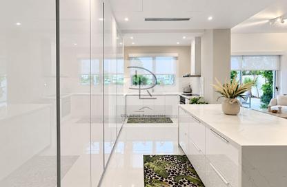 Villa - 4 - 4 for sale in Springs 10 - The Springs - Dubai Villa - 4 - 4 for sale in Springs 10 - The Springs - Dubai