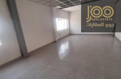 Warehouse - Studio - 1 for rent in Umm Al Thuoob - Umm Al Quwain