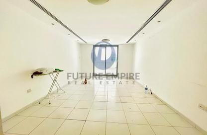 Apartment - 1 Bedroom - 2 Bathrooms for rent in Al Hudaiba - Bur Dubai - Dubai