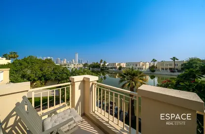 Villa - 3 Bedrooms - 2 Bathrooms for sale in Forat - The Lakes - Dubai