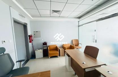Office Space - Studio - 1 for rent in Tamani Art Tower - Business Bay - Dubai