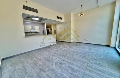 Apartment - Studio - 1 for rent in UTC Residence - Al Wasl - Dubai