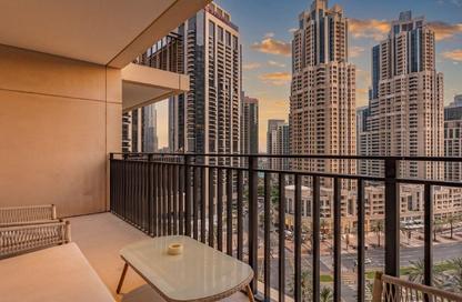 Apartment - 2 Bedrooms - 3 Bathrooms for rent in BLVD Crescent - Downtown Dubai - Dubai