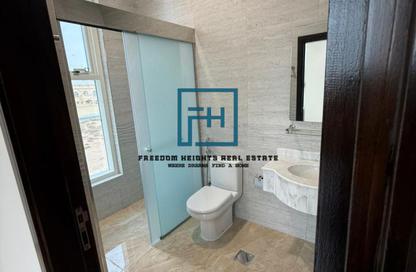 Villa - 5 Bedrooms - 6 Bathrooms for sale in Al Tay East - Al Suyoh - Sharjah
