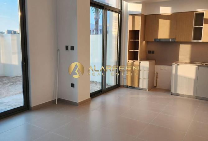 75016031 - Property Image 2