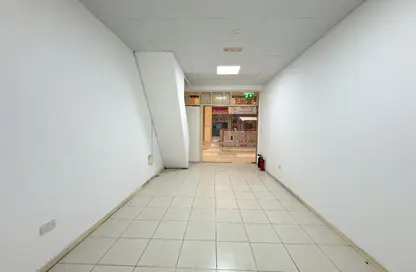 متجر - استوديو للايجار في بناية ناصر لوتاه بلوك  A - الطوار 1 - الطوار - دبي