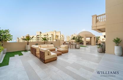 Apartment - 5 Bedrooms - 4 Bathrooms for sale in Golden Mile 9 - Golden Mile - Palm Jumeirah - Dubai